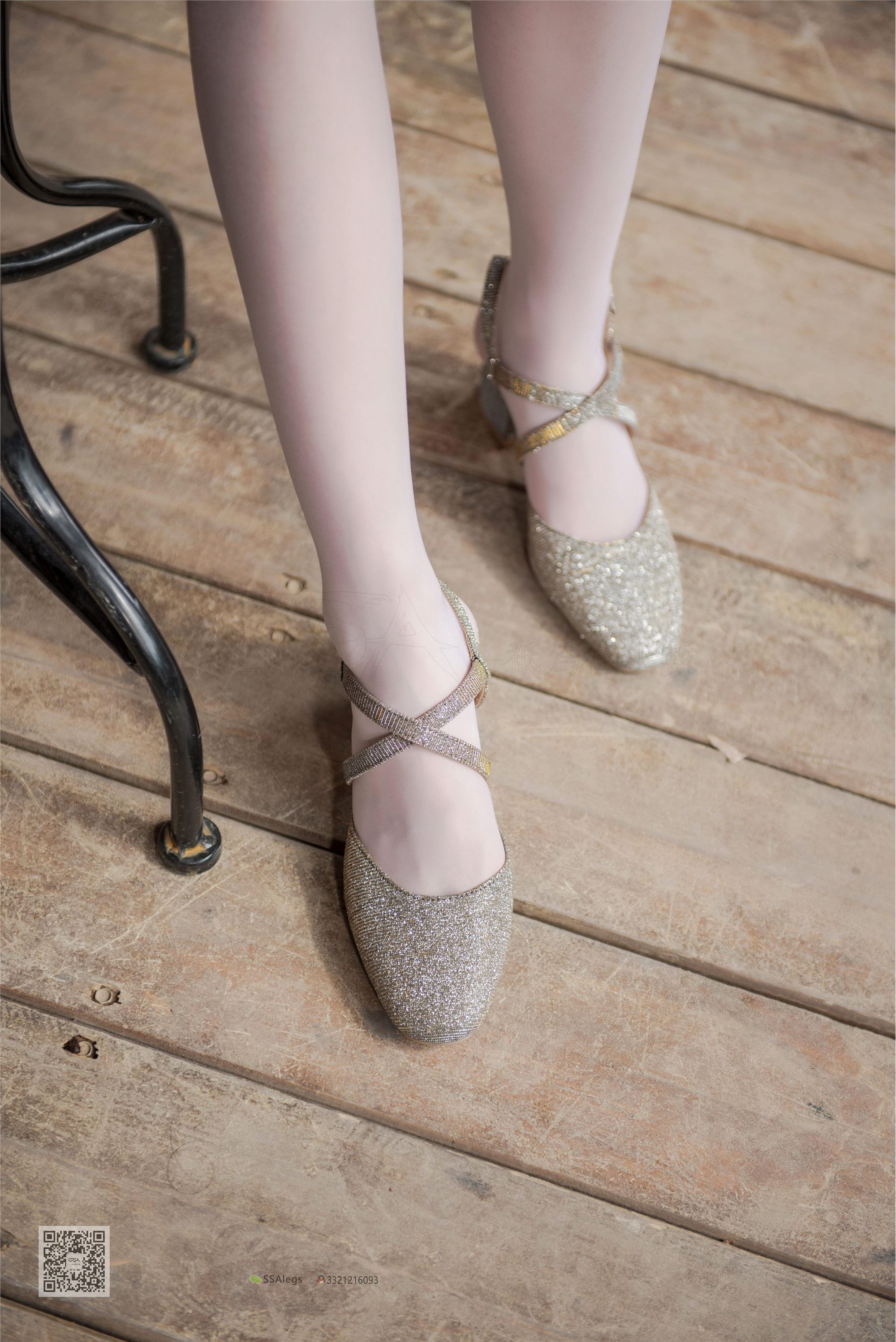 SSA丝社 NO.009 小琪琪 超薄5D长筒袜街拍